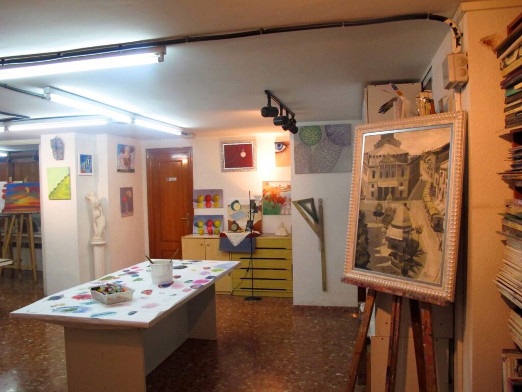 Estudi de Pintura i Ceràmica Paqui Fuster