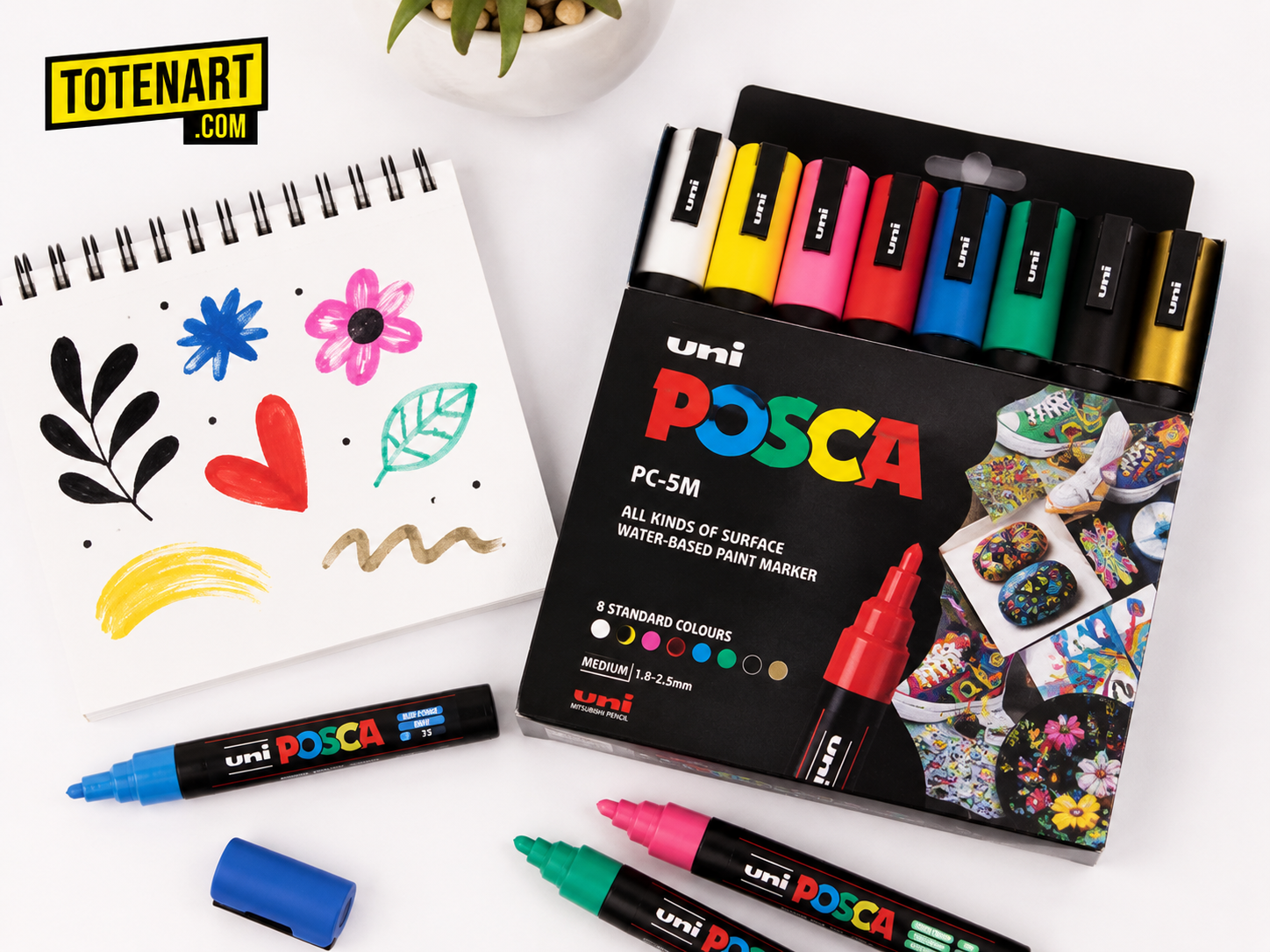 Set of 8 POSCA PC-5M markers with essential colours for beginners