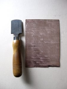 totenart-cabecera-herramientas-de-grabado-rascador