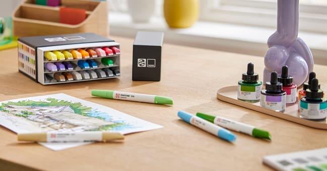Pintar con Pantone es posible gracias a Talens