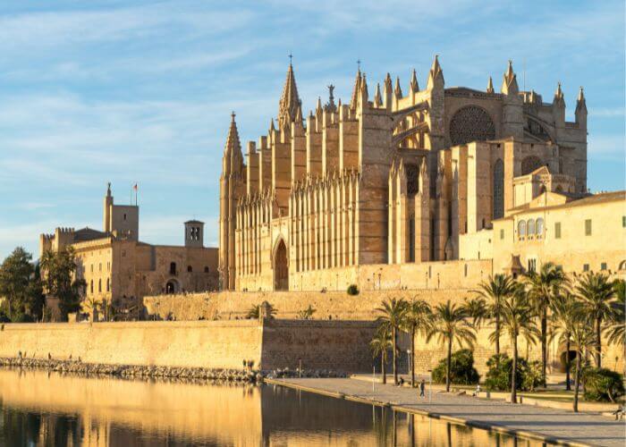 Portal de la catedral de Palma de Mallorca