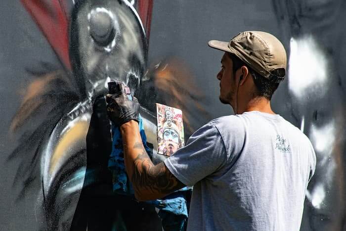 3 trucos para pintar con spray acrilico - totenart.com - 2
