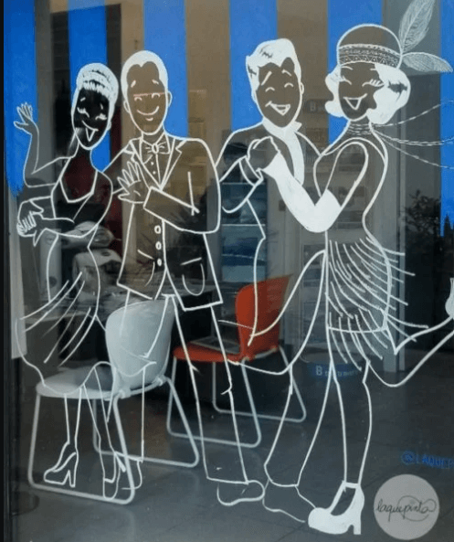 Decorando escaparate con rotulador, resultadodos - totenart.com