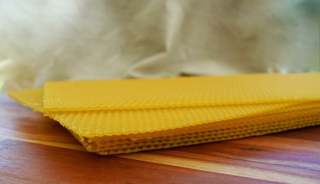 Cera abeja en placas, producto final - totenart